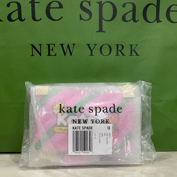 Kate Spade Bubblegum Coin Purse Wallet Bag Charm Card Holder - Picture 2 of 11